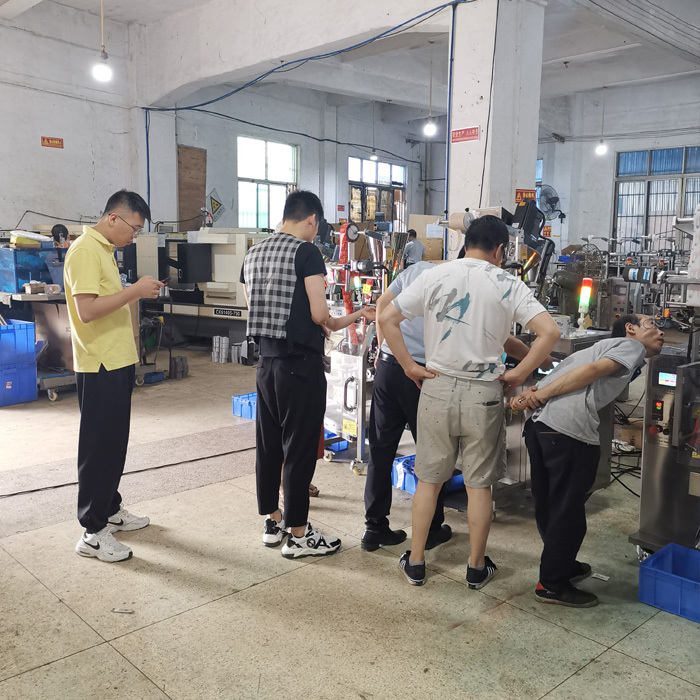 立夏时节 旭光机械迎来食品厂客户现场看机 下单(图3)